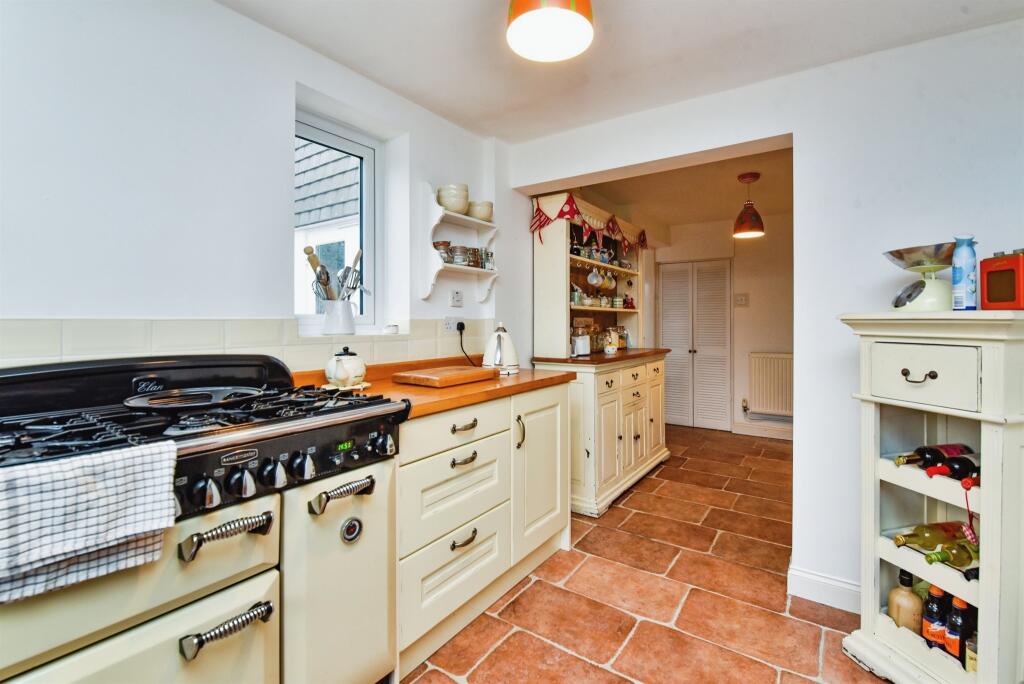 Additional image 4 of Downs View Road, Westbury