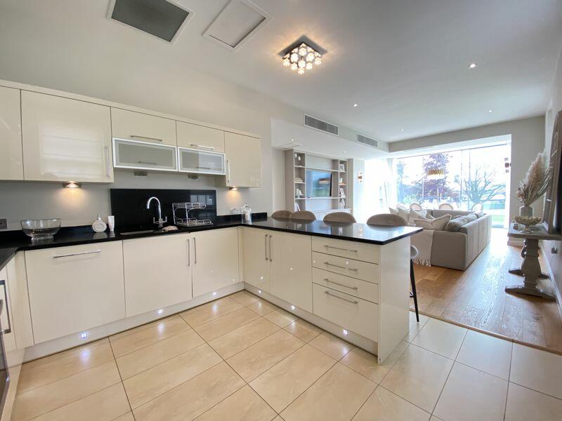 Additional image 4 of 4 Crawshay House, Hensol Castle Park, Pontyclun CF72 8GP