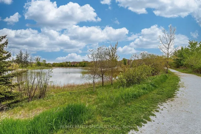 Additional image 40 of 640 Sauve St Unit 221