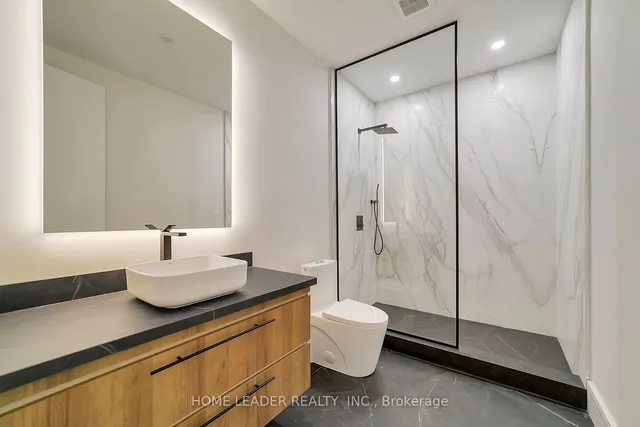 Additional image 22 of 169 Poyntz Ave