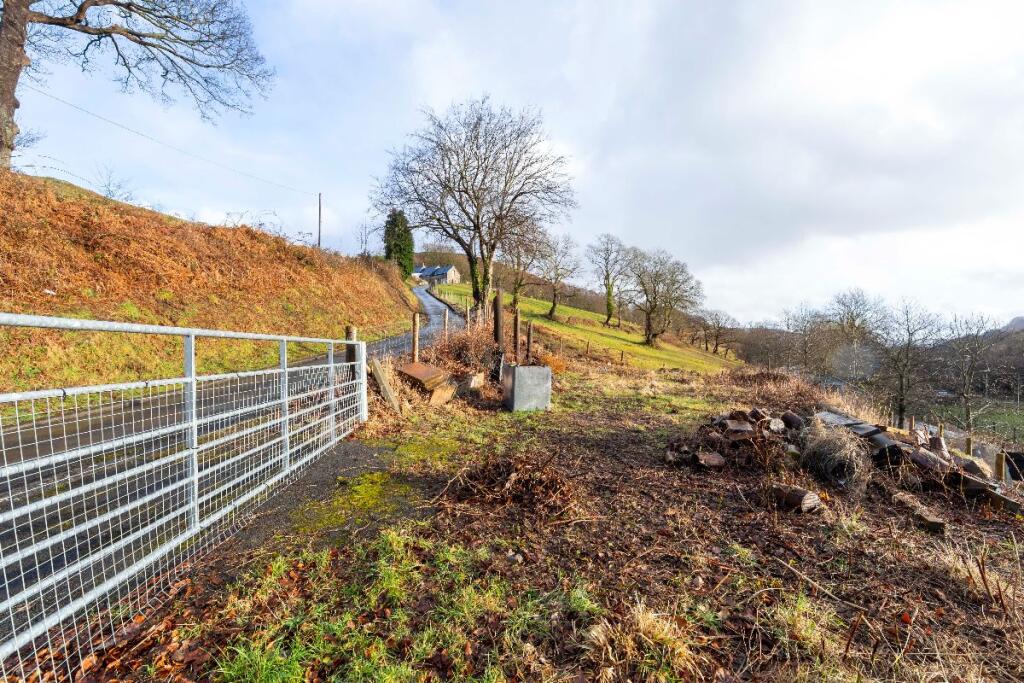 Additional image 50 of Brynyderw, Oakland Street, Bedlinog, Treharris