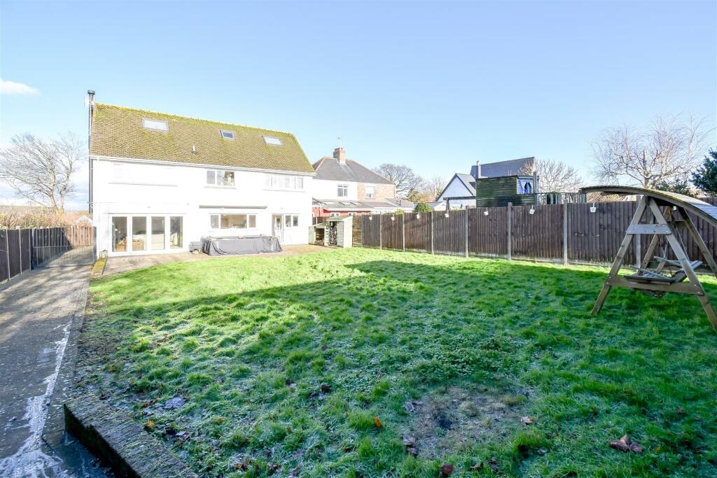 Additional image 42 of Highlight Lane, Barry