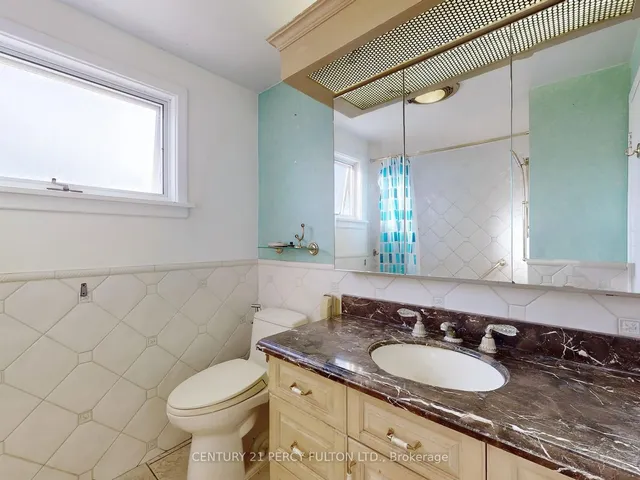 Additional image 30 of 31 Erinlea Cres