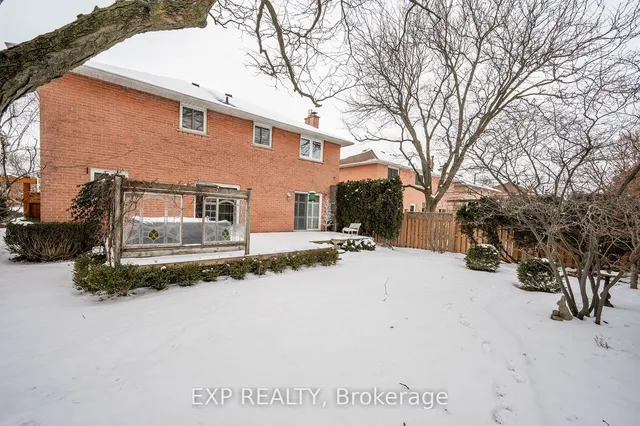 Additional image 23 of 705 Robertson Cres