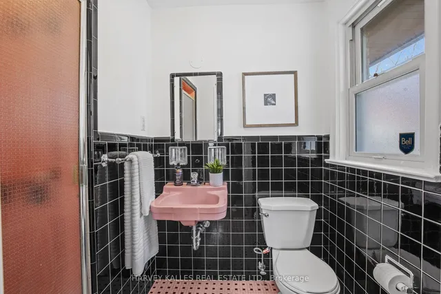 Additional image 22 of 121 Hove St