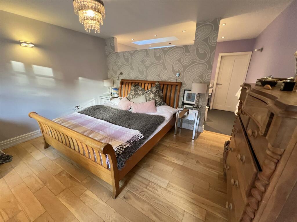 Additional image 26 of Tower Road North, Heswall, Wirral