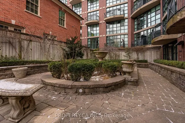 Additional image 40 of 901 Queen St Unit 213