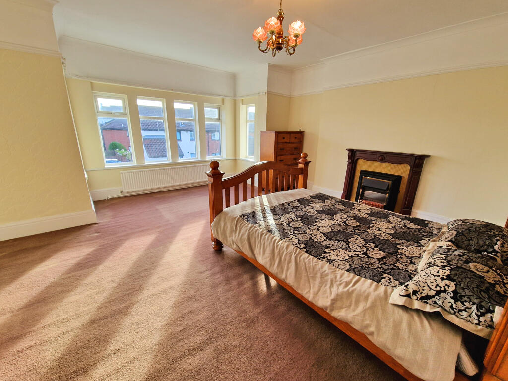 Additional image 18 of BLUNDELL AVENUE, PORTHCAWL, CF36 3YY