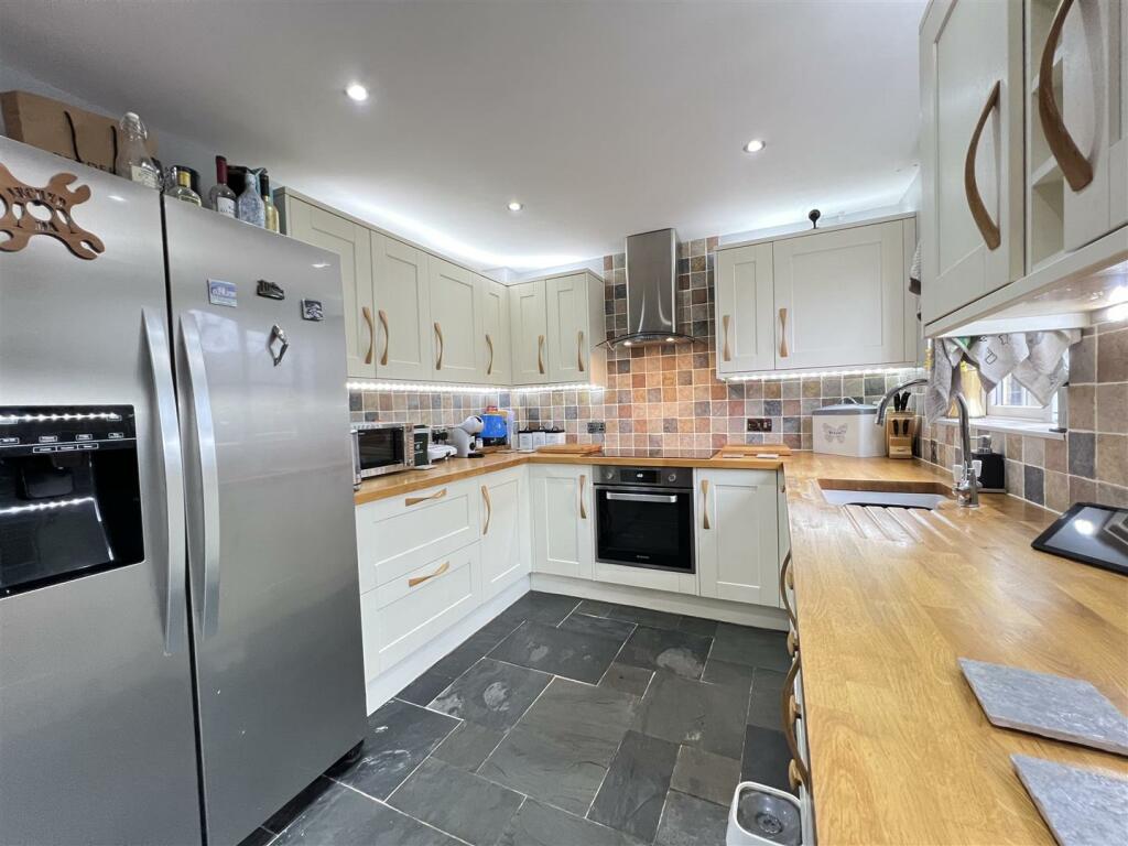 Additional image 10 of The Ridings, Aberdare