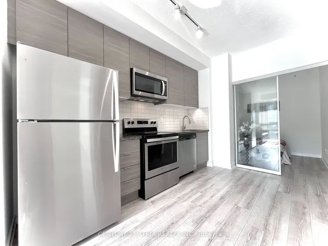 Additional image 10 of 621 Sheppard Ave Unit 228