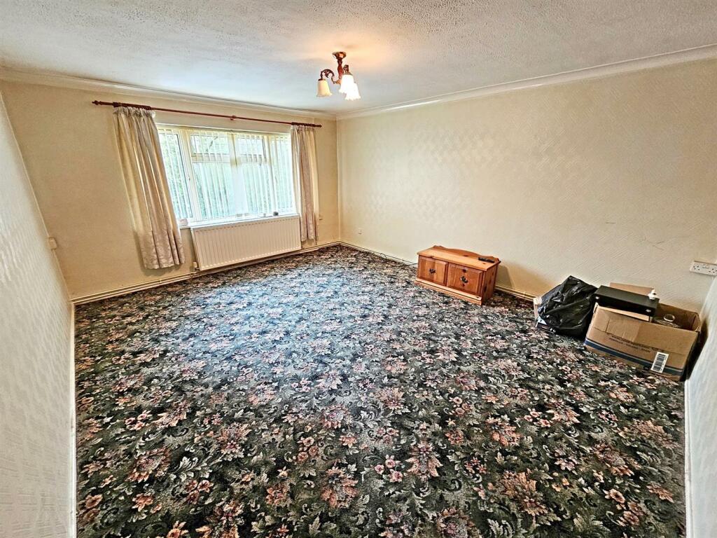 Additional image 10 of Graig-Yr-Helfa Road, Pontypridd