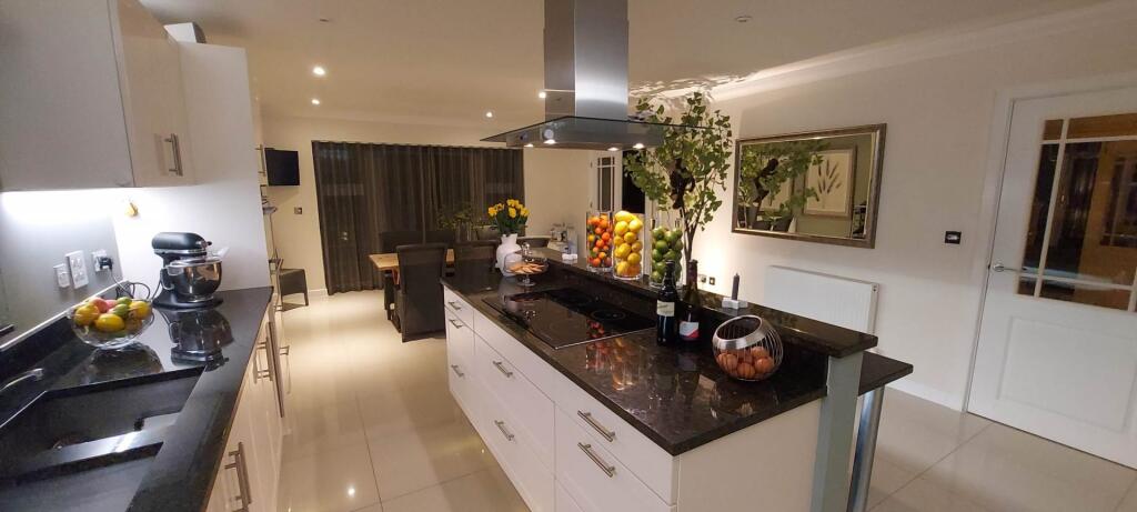 Additional image 25 of The Combe, Eastbourne, BN20 9DB