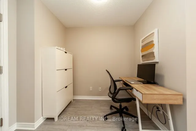 Additional image 11 of 5229 Dundas St Unit 907