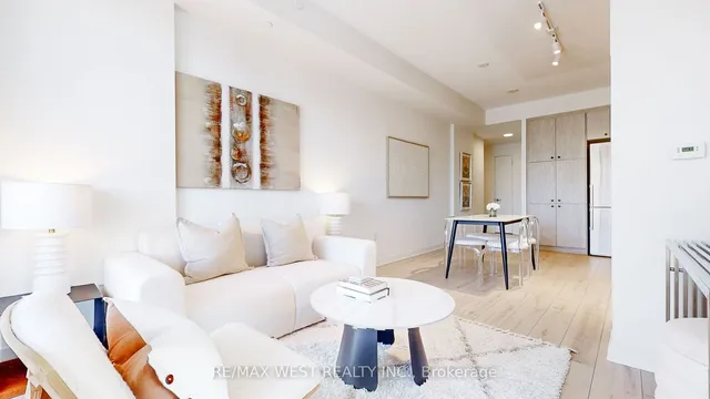 Additional image 14 of 9 Tecumseth St Unit 707