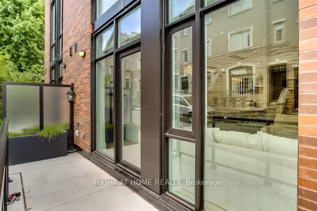 Additional image 27 of 25 Malcolm Rd Unit 112