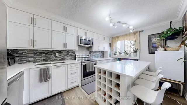 Additional image 14 of 110 Ling Rd Unit 17