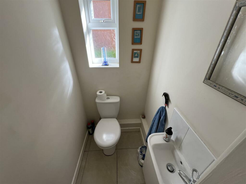 Additional image 15 of Dee Park Road, Gayton, Wirral