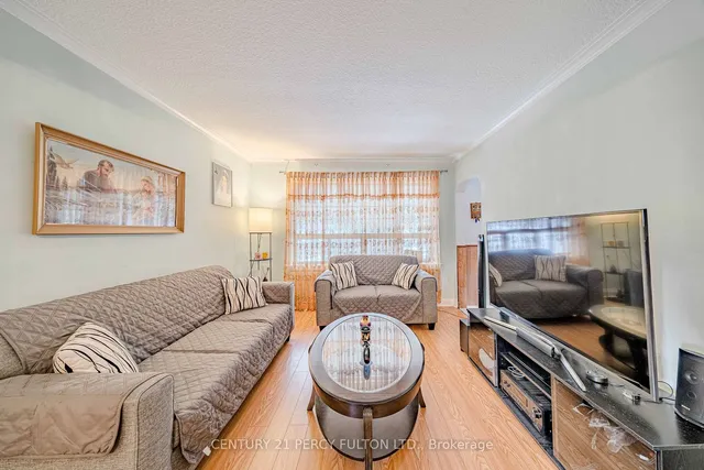 Additional image 9 of 63 Midland Ave