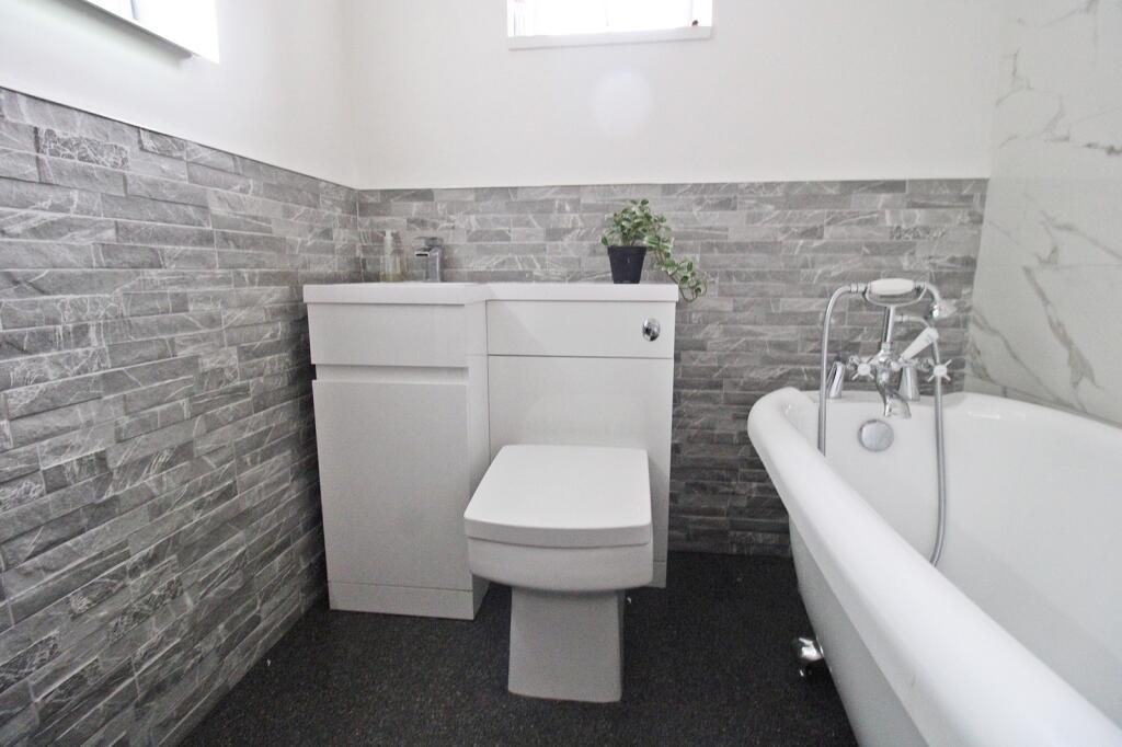 Additional image 25 of Tylcha Ganol, Tonyrefail, Porth, Rhondda Cynon Taff. CF39 8BY