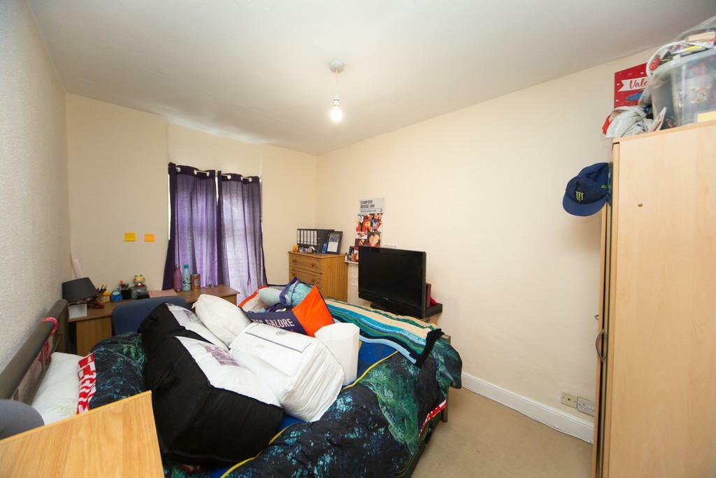 Additional image 4 of Raymond Terrace, Treforest