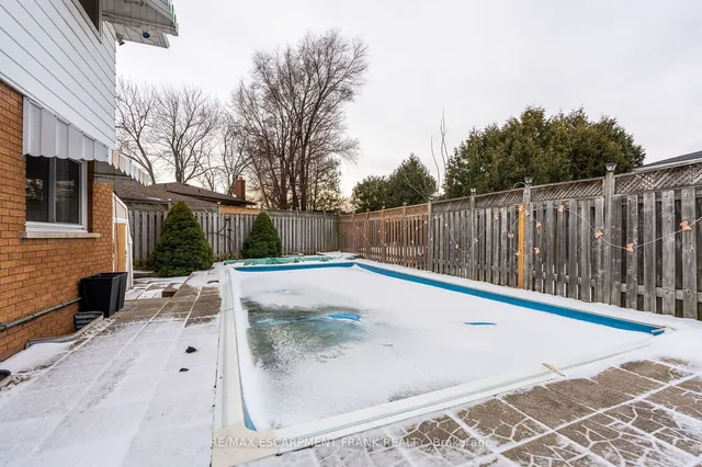 Additional image 32 of 2 Maria Crt