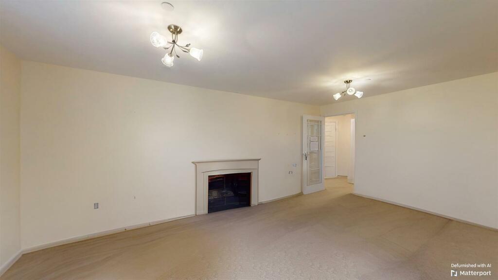 Additional image 4 of De Clare Lodge, Westgate, Cowbridge