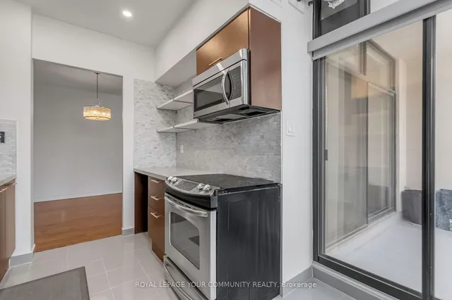 Additional image 11 of 86 Gloucester St Unit 1408