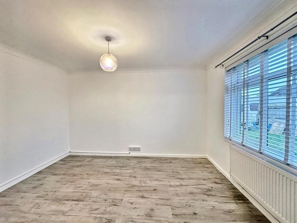 Additional image 3 of Great Cliffe Road, Eastbourne