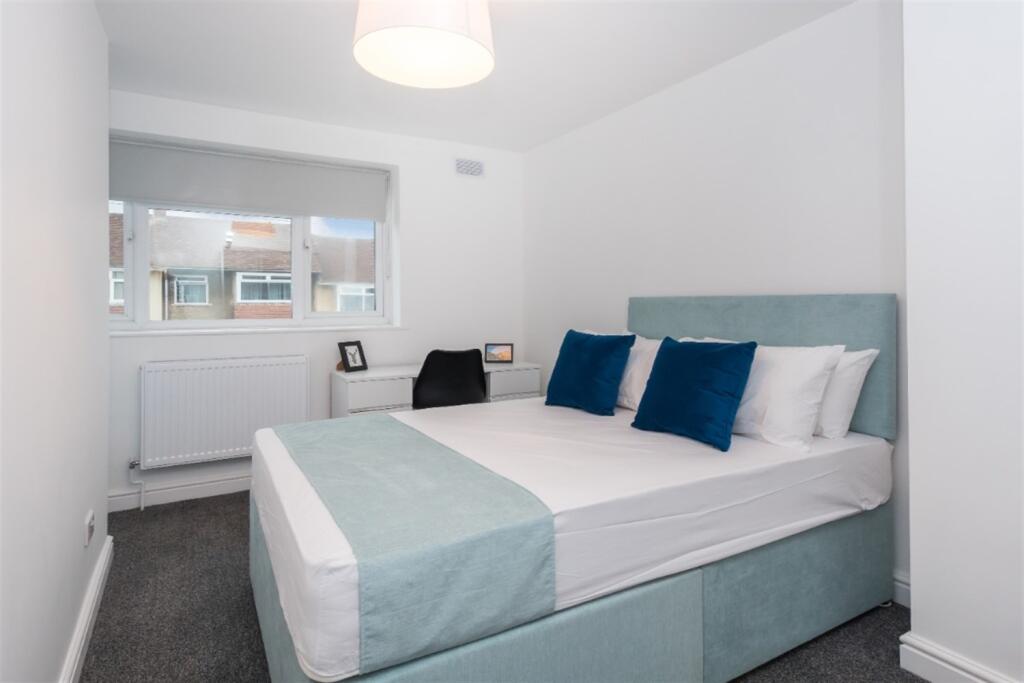 Additional image 7 of 4 bedroom Terraced House in Mortimer Road, Bristol