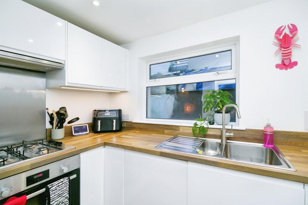 Additional image 8 of Queens Road, Penarth