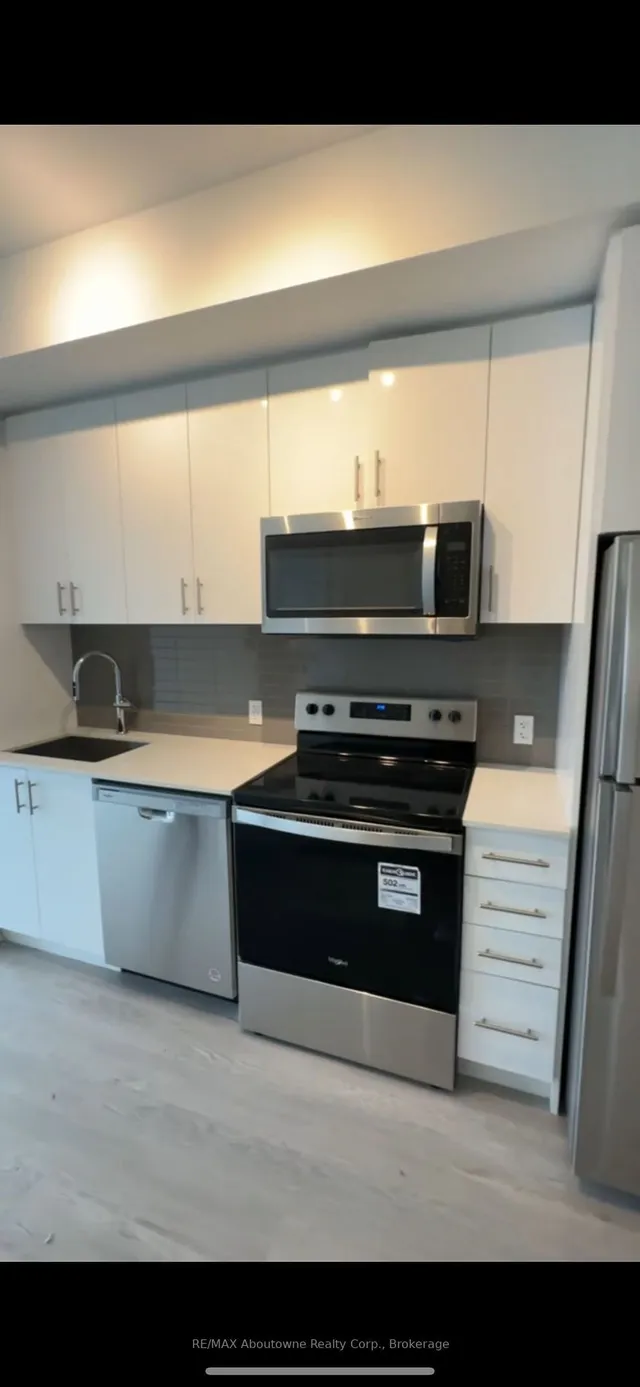 Additional image 12 of 2782 Barton St Unit 1001