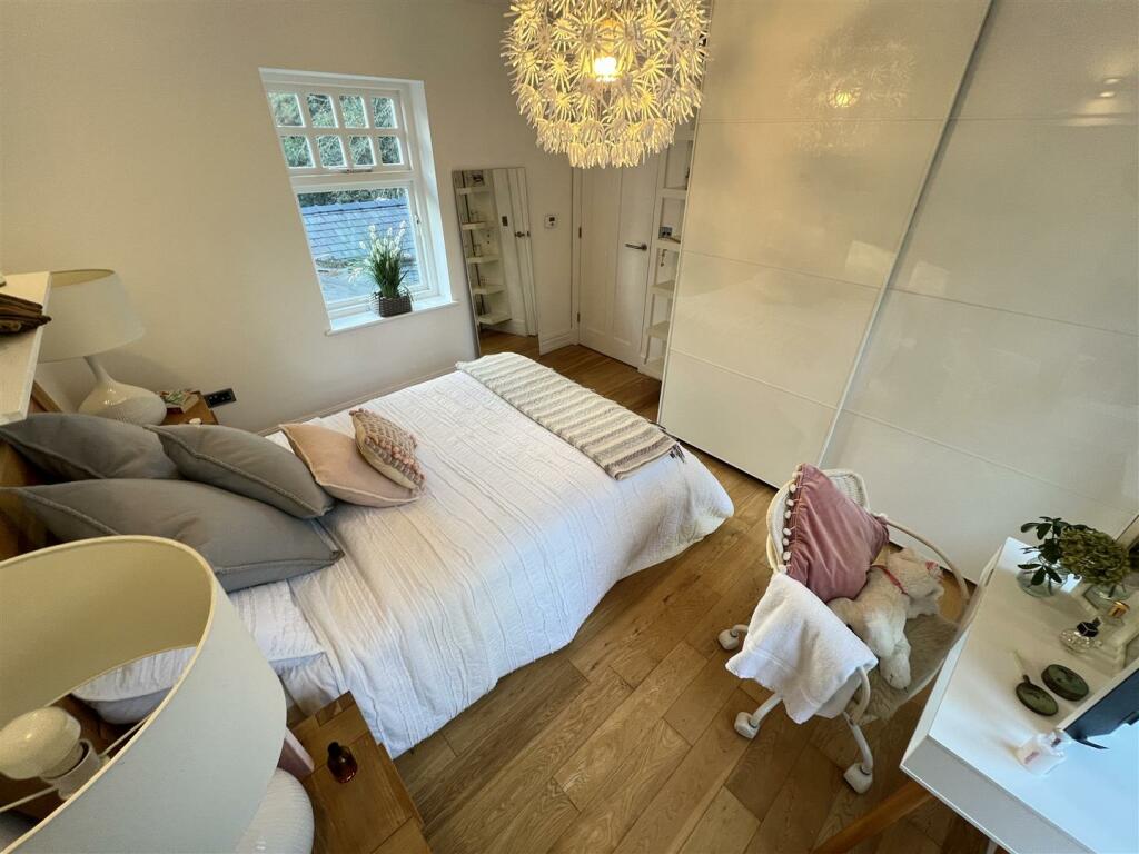 Additional image 31 of Tower Road North, Heswall, Wirral