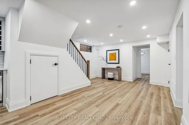 Additional image 22 of 17 Pynford Cres