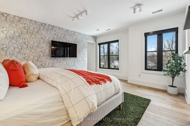 Additional image 20 of 44 Hunt Club Dr