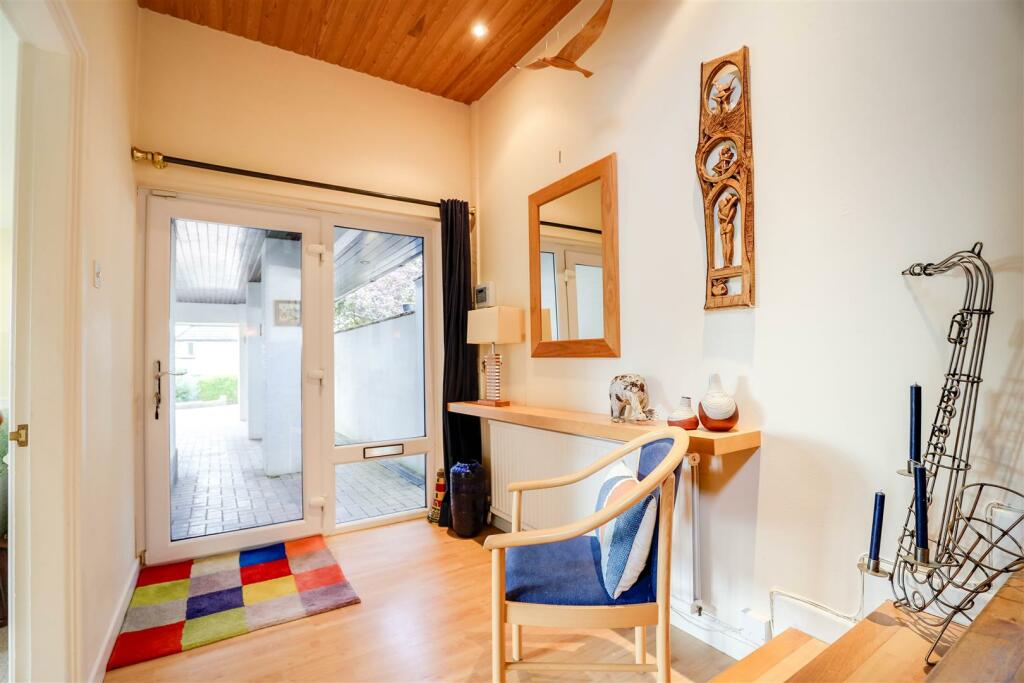 Additional image 11 of 2 Turnpike Close, Dinas Powys, CF64 4HT