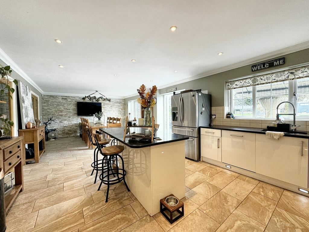 Additional image 10 of The Meadows, Waterloo, Machen