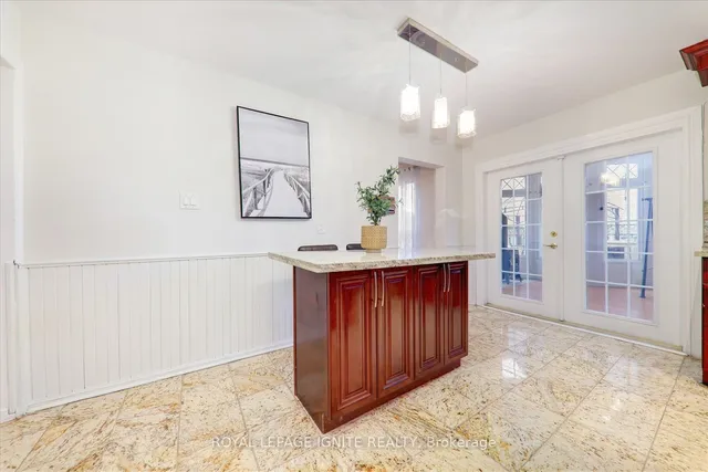 Additional image 11 of 205 Calverley Tr