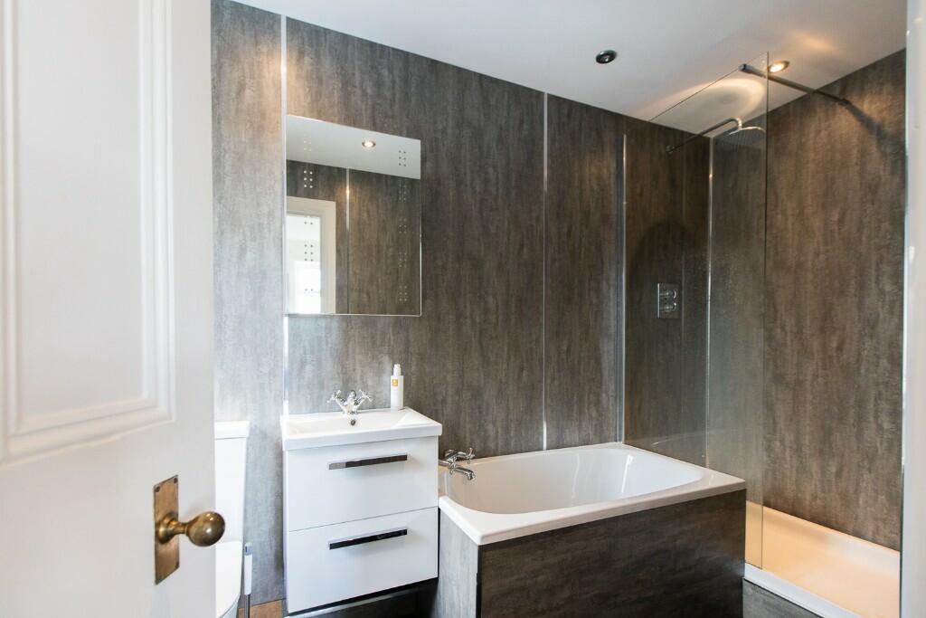 Additional image 27 of Vyner Road South, Wirral