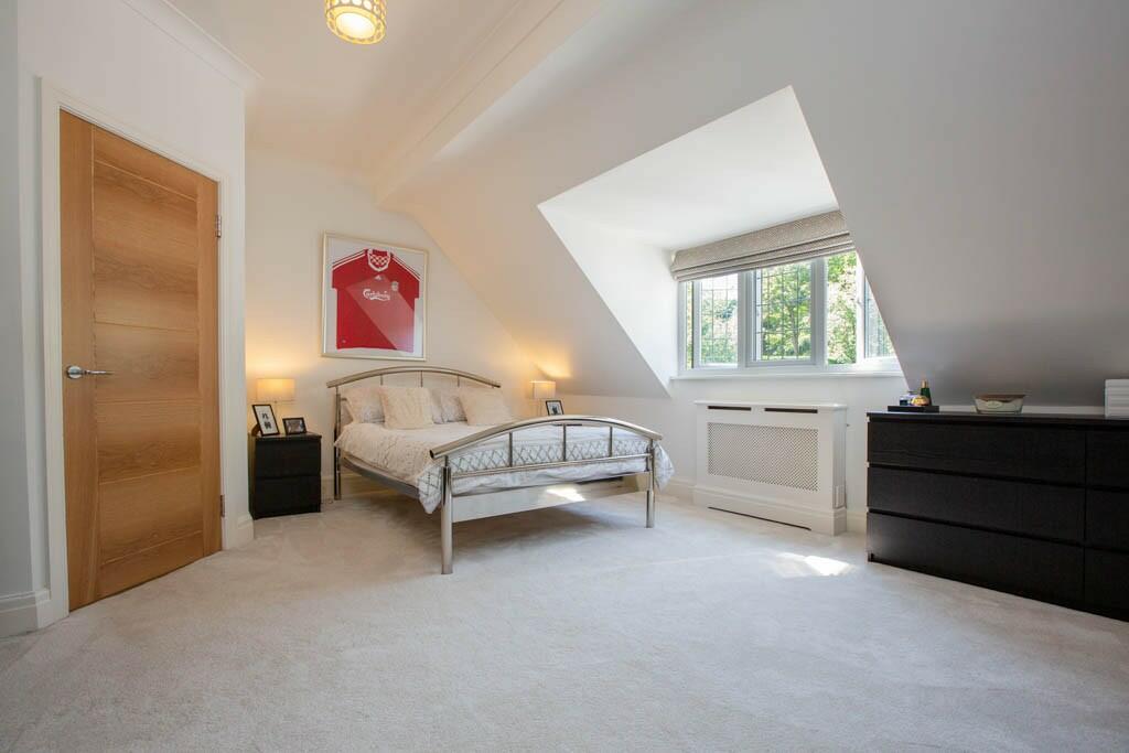 Additional image 47 of Kings Drive, CH48