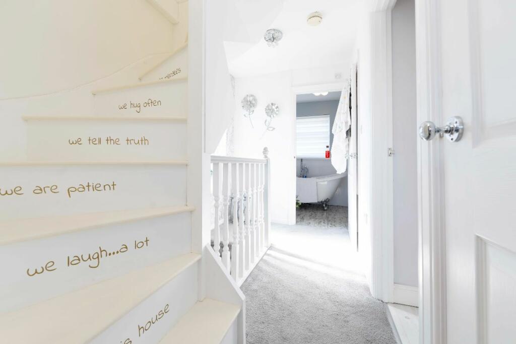 Additional image 31 of Tawel Fan, Nelson, Treharris