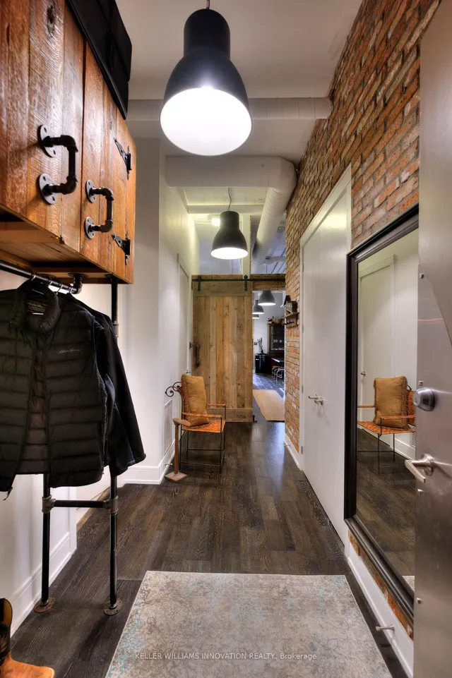 Additional image 4 of 112 Benton St Unit 224