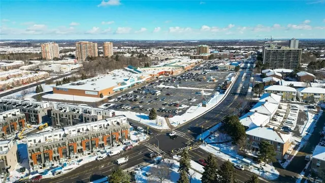 Additional image 31 of 25 Priya Lane Unit 9