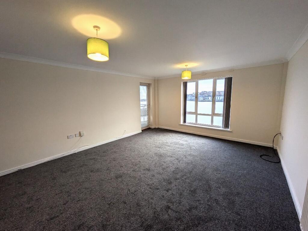 Additional image 15 of Third Floor Apartment, Glan Y Mor, Y Rhodfa, Barry, CF63 4BB