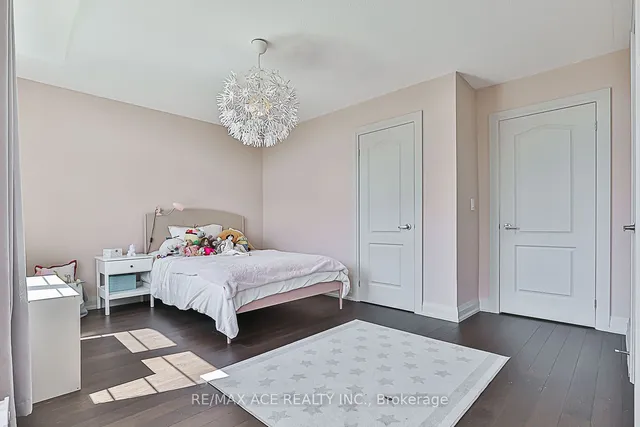 Additional image 28 of 3206 Sorrento Cres