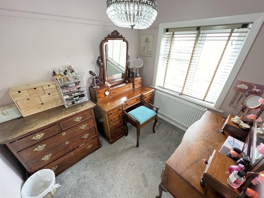 Additional image 32 of Mostyn Avenue, Heswall, Wirral