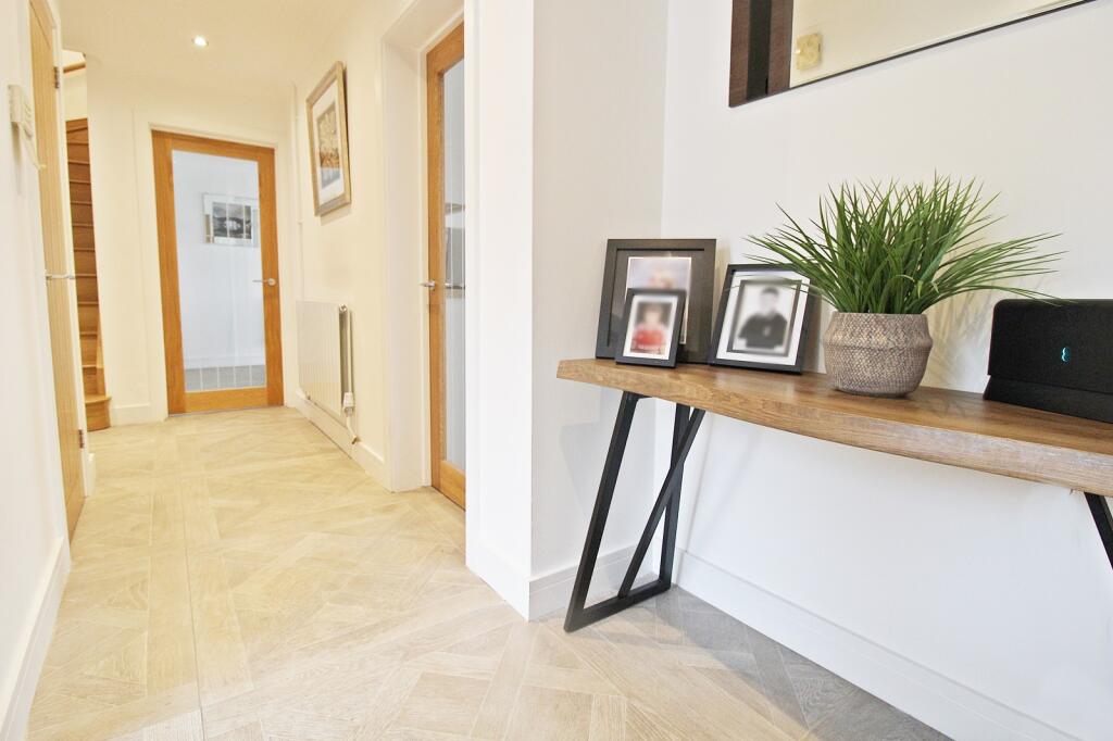 Additional image 5 of Tylcha Ganol, Tonyrefail, Porth, Rhondda Cynon Taff. CF39 8BY