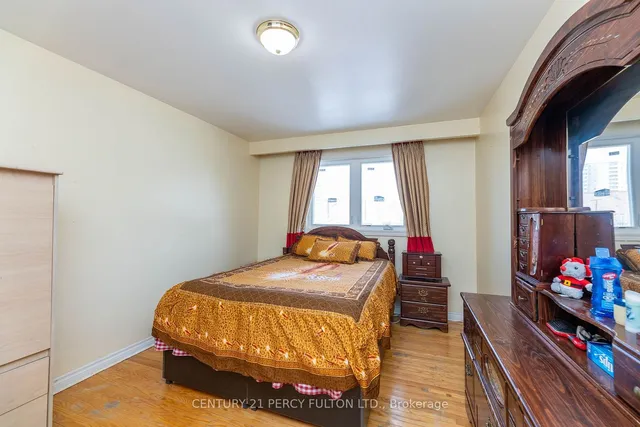 Additional image 31 of 39 Picaro Dr