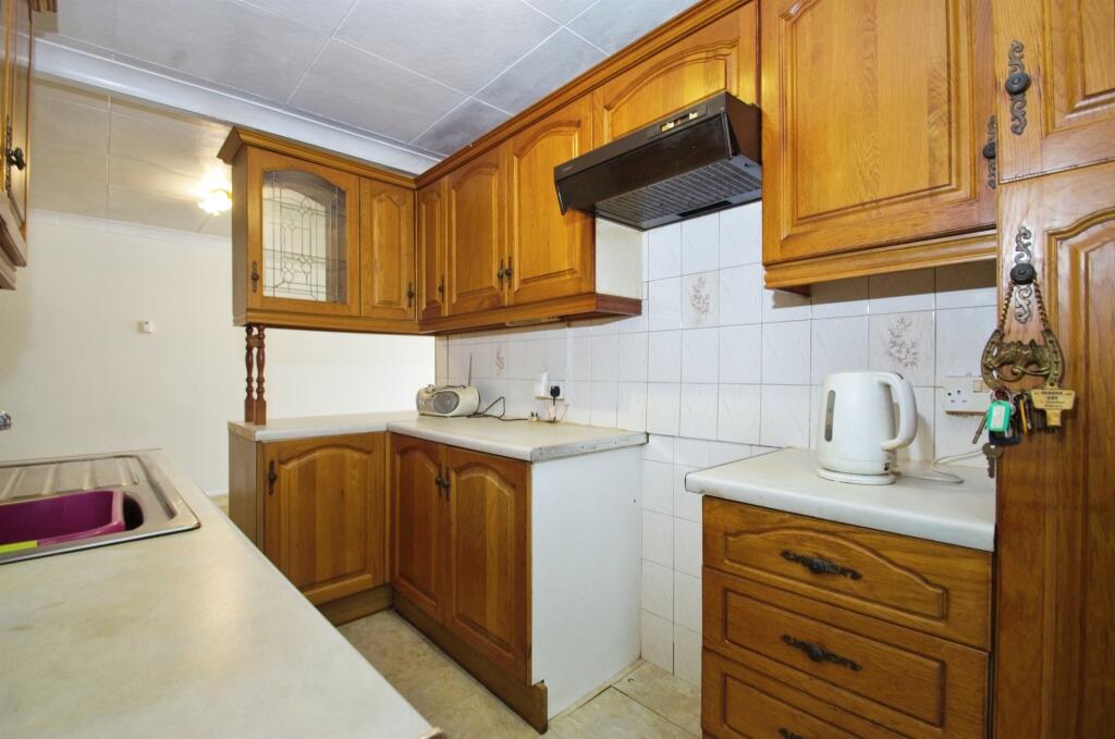 Additional image 6 of Chapel Hill Close, Llanharan, Pontyclun