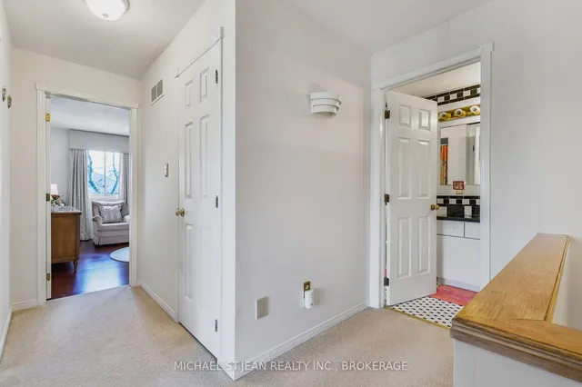 Additional image 24 of 38 Elora Dr Unit 19