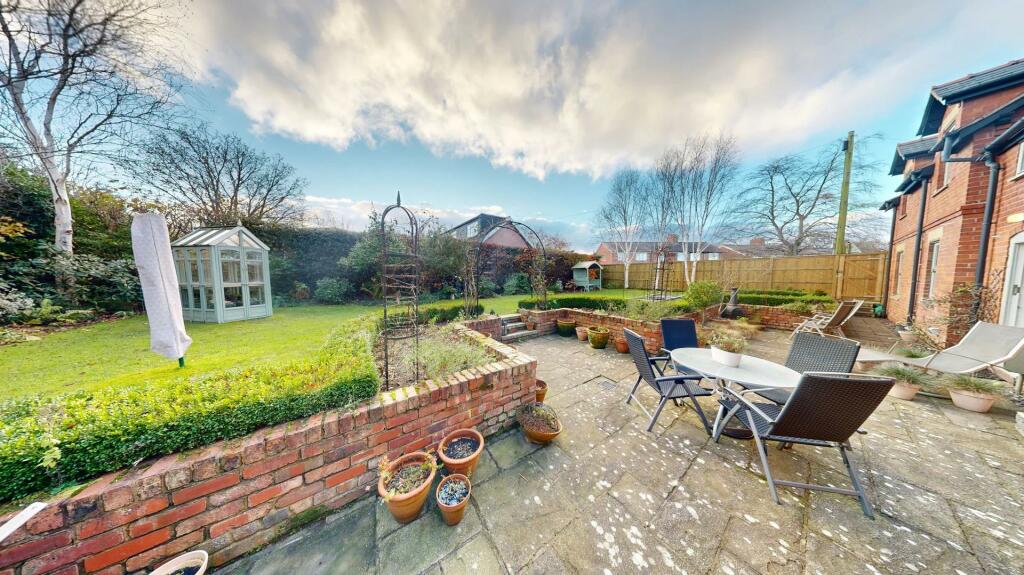 Additional image 25 of Main Road, Higher Kinnerton, Chester